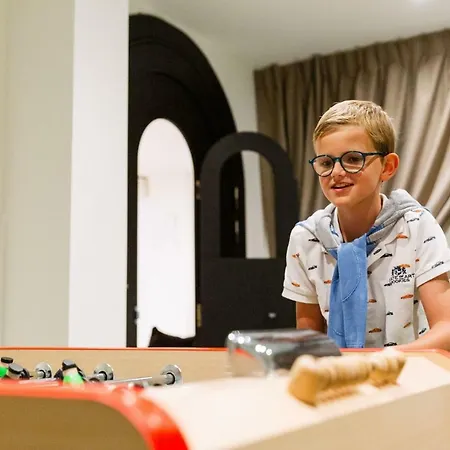 C-hotels Continental Otel 3*