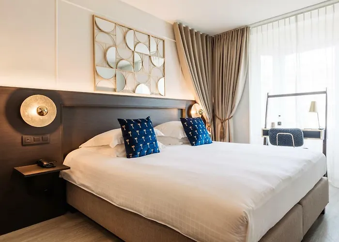 Hotel C-hotels Continental 3*