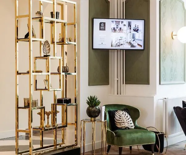 C-hotels Continental Szálloda De Panne